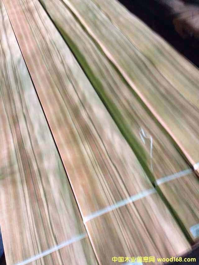 OľԔ(x)B